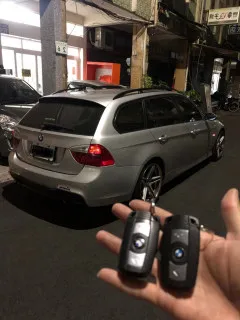 BMW E46 3系列 老車盾形鑰匙換電池與維修
