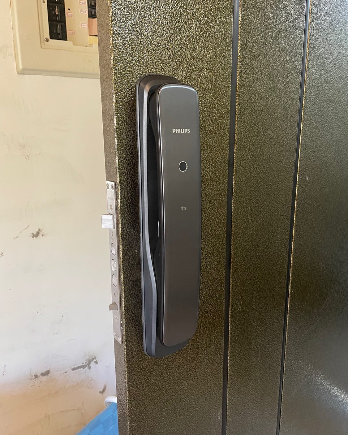 Philips DDL702E 實機安裝