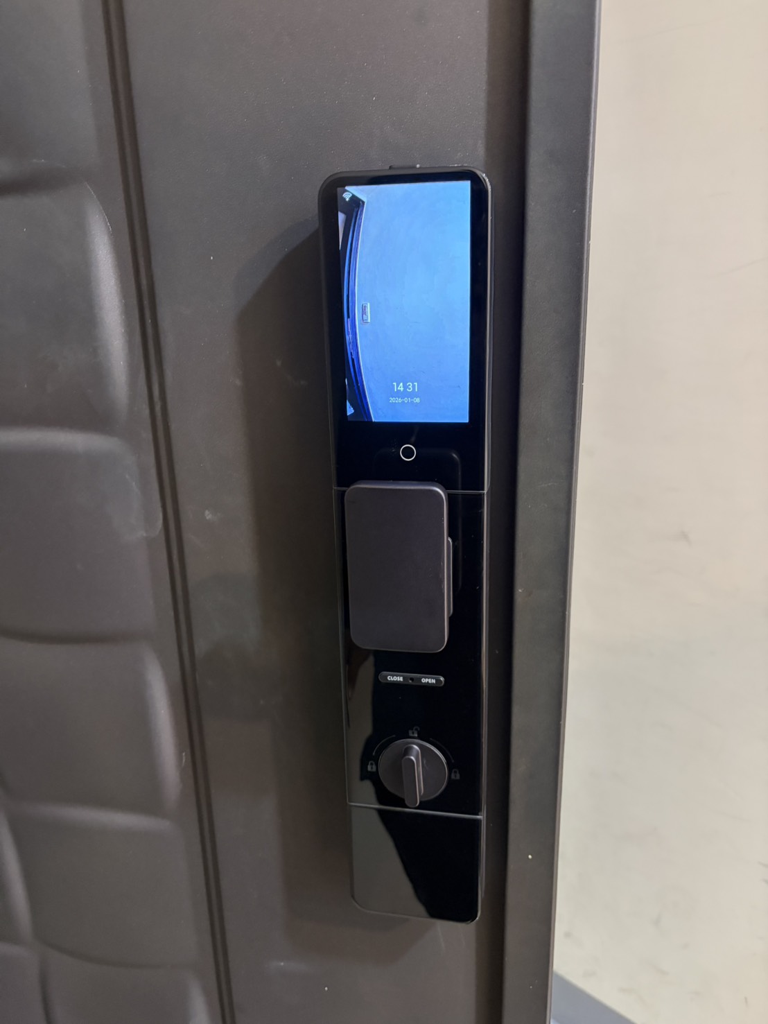 Sensirs S1 電子鎖安裝實績 - 高雄大樓 3D 人臉辨識首選